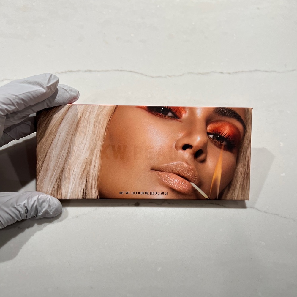 KKW BEAUTY SOOO FIRE EYESHADOW PALETTE. New in Box